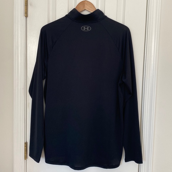 Under Armour Men’s Black 1/2 Zip Shirt - Picture 9 of 10